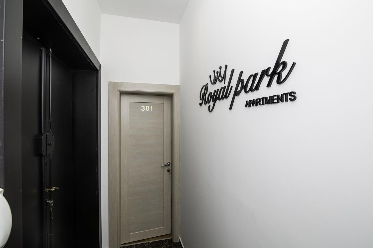 Appartamento Royal Park Belgrado Esterno foto